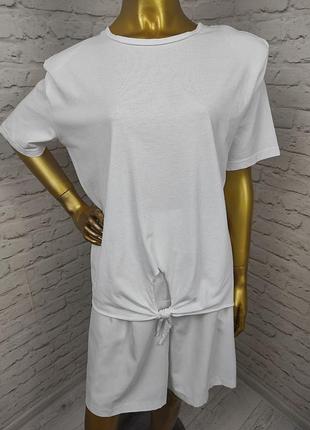 Футболка базова  з об'ємними плечам р.л