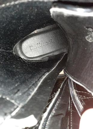 Женские ботинки