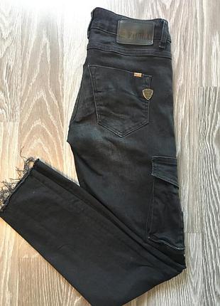 Джинсы 2 zhrill