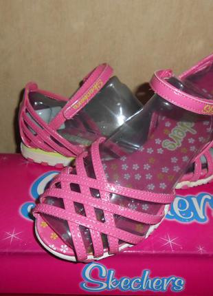 Босоножки skechers р.36/23см, 37/24см. новые