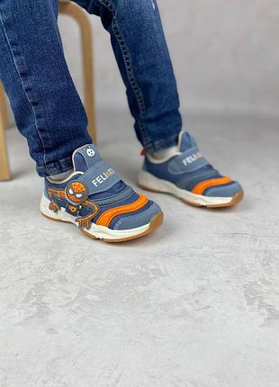 Кросівки spiderman.