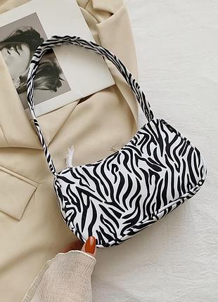 Сумочка багет с зебровым узором
