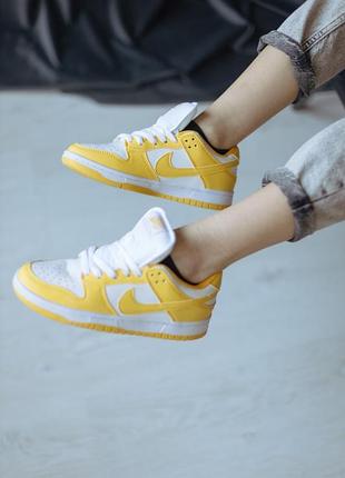 Кросівки sb dunk low кросівки yellow2 фото