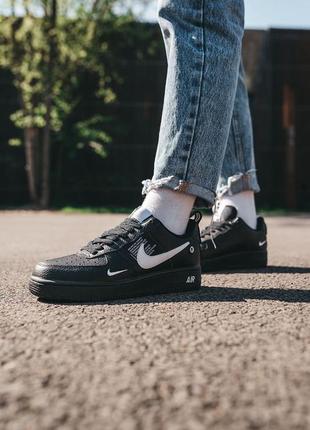 Кросівки air force 1 lv8 ultra black кроссовки