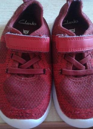 Продам детские текстильные кроссовки,стелька 15 см