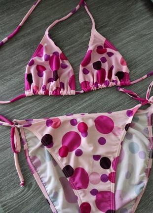 Яскравий купальник