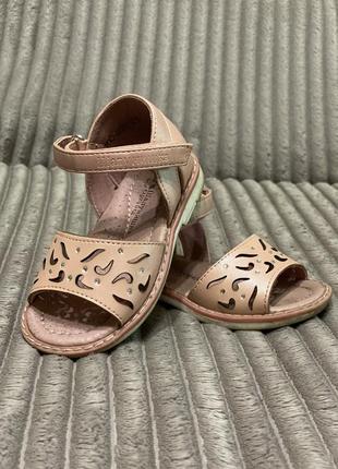 Ортопедические босоножки