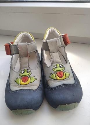 Черевики superfit туфельки 22 розмір 14,5 см устілка лягушка жабка