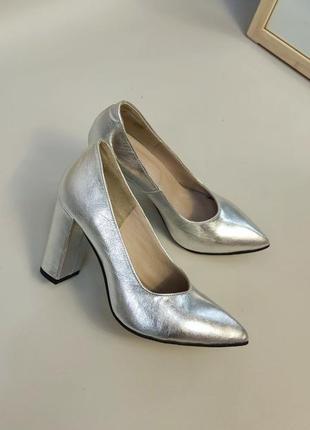 Дизайнерські туфлі з італійської шкіри срібло2 фото