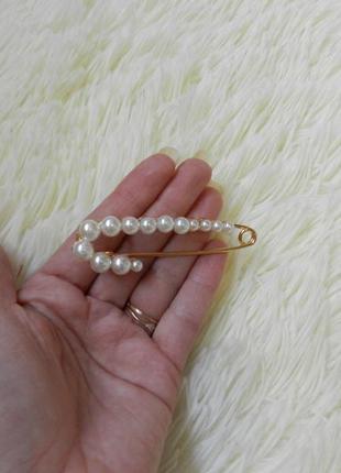 Брошка булава с жемчуженами