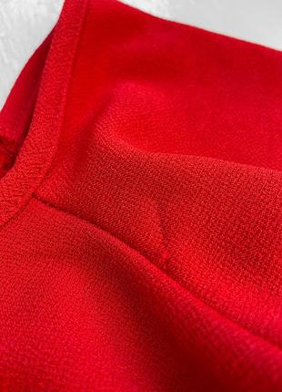 Червона сукня міні на плечі2 фото