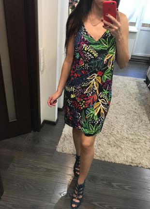 Платье в цветы