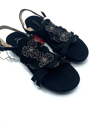 Оригінальні шкіряні сандалі caprice