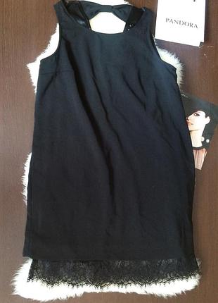 Очень красивое платье прямого кроя с кружевом teddy snith