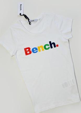 Белая футболка с надписей bench2 фото