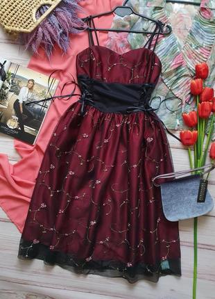 Вечернее пишное платье с вышивкой фатином с шнуровкой2 фото