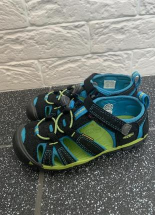 Босоніжки keen