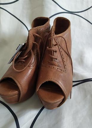 Ботильоны zara