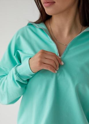 Мятний костюм на весну літо