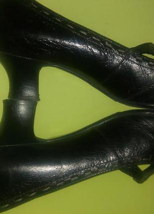 Туфлі 4