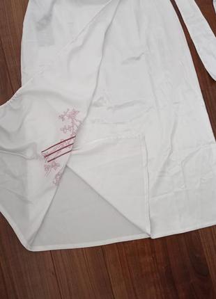Белая юбка атлас на запах🤍4 фото