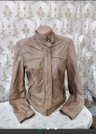 Шкіряна куртка by massimo dutti