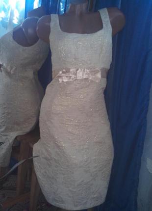 Фирменное, нюдового бежевого цвета платье-миди от george оригинал1 фото