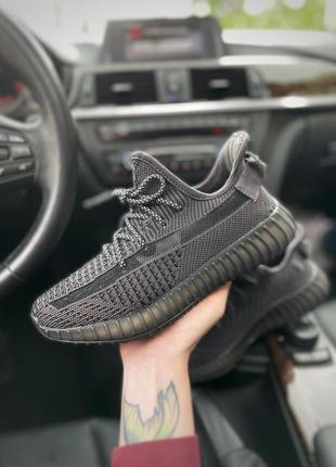 Yeezy boost 350 изи изики женские розовые чёрные летние кроссовки текстильные трикотажные легкие7 фото