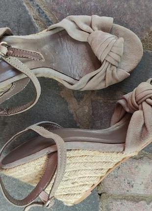 Босоніжки 37 розмір