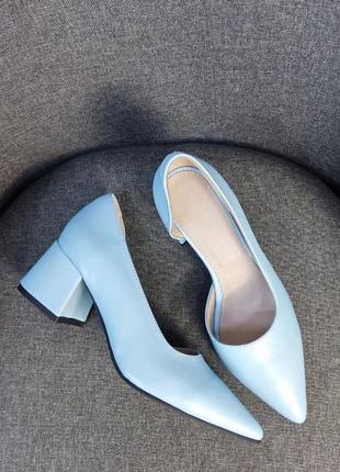 Эксклюзивные туфли лодочки итальянская кожа голубые3 фото