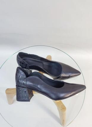 Эксклюзивные туфли из натуральной итальянской кожи рептилия7 фото