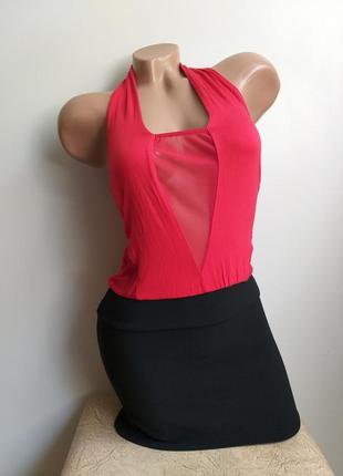 Мини платье двухцветное. красно-черное. платье резинка с открытой спиной