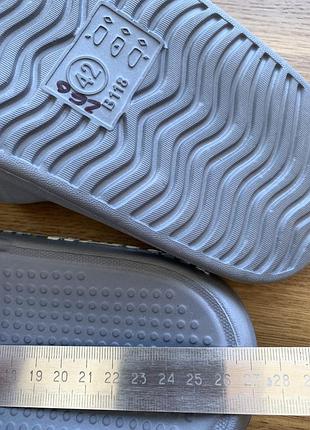 Тапки шльопанці шльопанці crocs yezzy тапочки в'єтнамки крокси9 фото