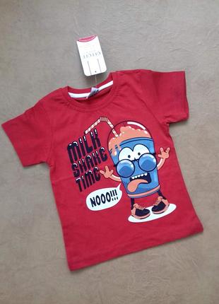 Стильна футболочка для хлопчиків