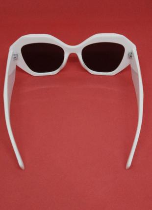 Очки в стиле prada хитовые женские солнцезащитные очки линзы серые в белой о5 фото