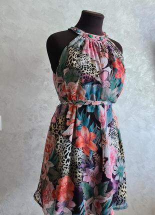 Очень красивое яркое шифоновое платье в цветочный принт2 фото