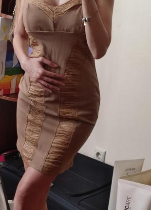 Платье плаття