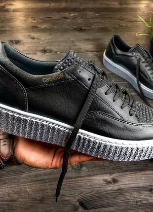 Чоловічі кросівки chekich