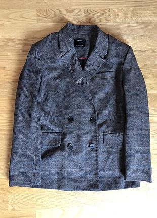 Жіночий піджак