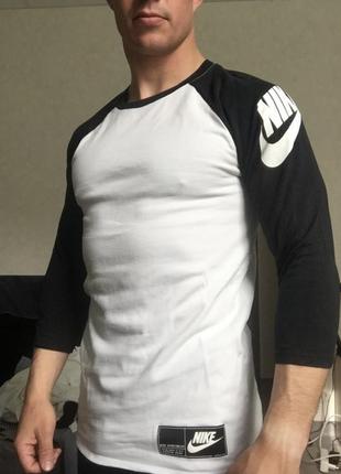 Спортивная кофта the nike tee