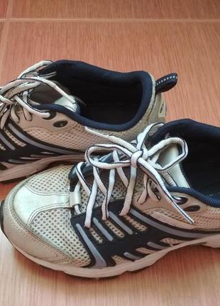 Кросівки, 37 р.