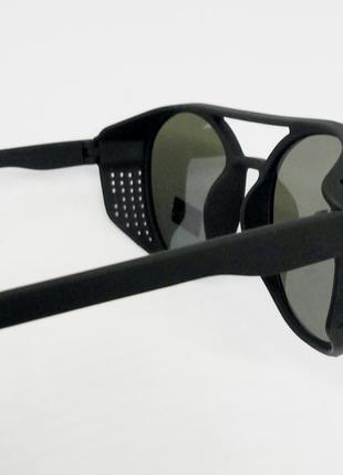 Стильные мужские солнцезащитные очки голубые зеркальные с защитными боковыми шторками5 фото