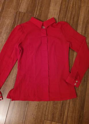 Червона сорочка