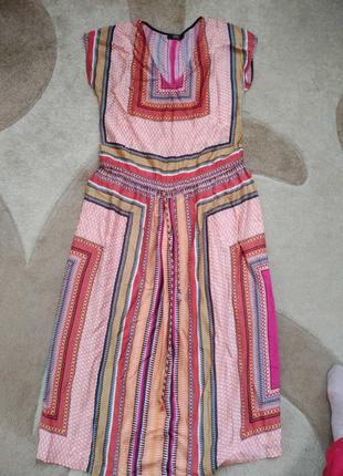 Платье в этническом стиле яркое 44