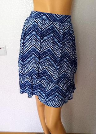 Дуже приємна літня спідниця tu