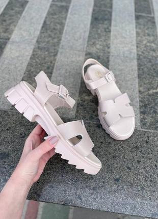 Босоніжки сандалії літні босоніжки бежеві босоніжки8 фото