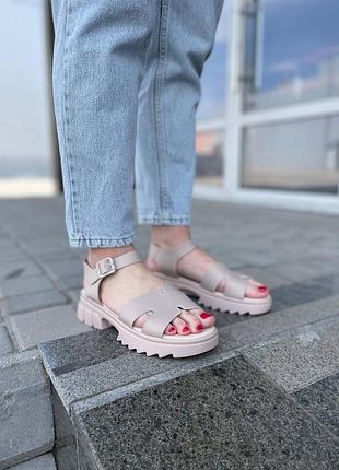 Босоніжки сандалії літні босоніжки бежеві босоніжки4 фото