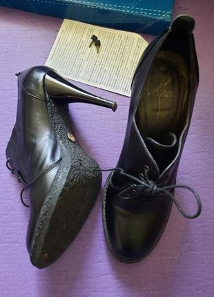 Оригинальные качественные идеальные туфли ботинки шпильки welfare3 фото