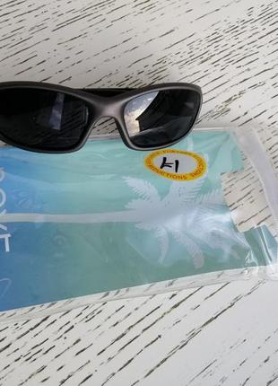 Дитячі окуляри від сонця