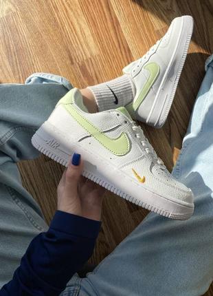 Nike air force 1 mini swoosh lime light новинка тренд кросівки найк форс білі салатові весна літо осінь салатовые белые кроссовки светятся в темноте